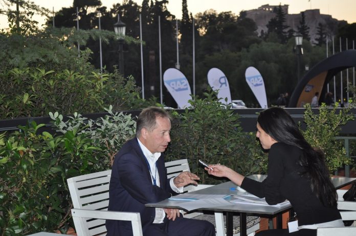 Κρίστιαν Πεέζ Christian Pees: «Να καταλαβαίνουμε τι ακριβώς σκέφτονται οι καταναλωτές»