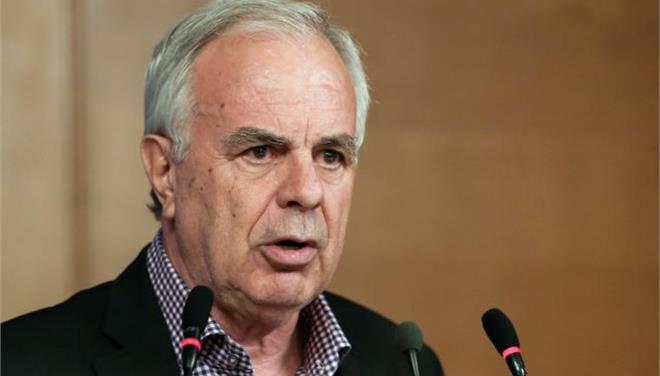 v-apostolou-stochos-na-afxisoume-to-pososto-ton-enischyseon-stous-neous-agrotes-kata-tin-endiamesi-anatheorisi-tis-kap-8538