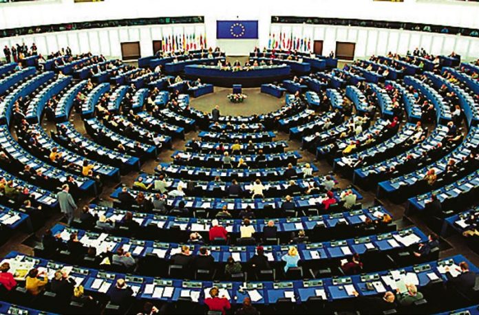 Ψήφισμα ευρωβουλευτών κατά της κατοχύρωσης με δίπλωμα ευρεσιτεχνίας ορισμένων αγροτικών προϊόντων