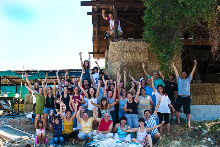 Ελπιδοχώρι: Ένα κτήμα…μεγαλώνει ανθρώπους και φυτά