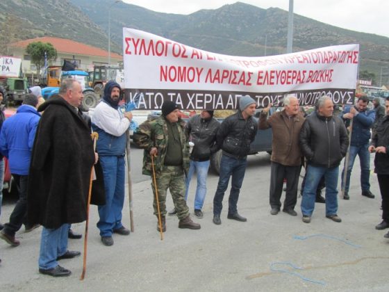 Αποστολή: Φωτορεπορτάζ και βίντεο από τα μπλόκα της Θεσσαλίας (Τέμπη – Νίκαια)