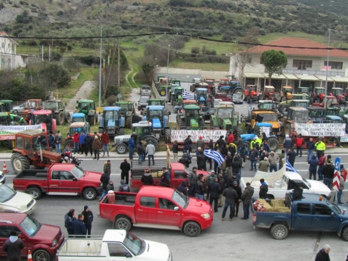 Πάνε Τέμπη το Σάββατο τα τρακτέρ των αγροτών -Άγνωστη παραμένει η διάρκεια της κινητοποίησης