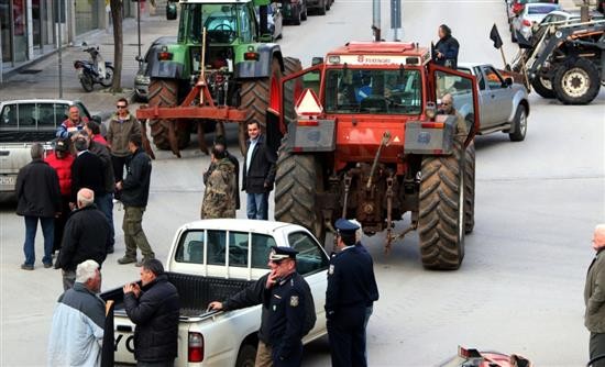 Κάλεσμα Πρωτοβουλίας για διαμαρτυρίες στα περιφερειακά γραφεία του ΟΓΑ