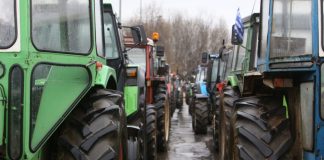 Αγρότες Καστοριάς: Φεύγουν από το μπλόκο, συνεχίζουν τον αγώνα