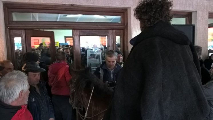 Αγρότες Τέμπη