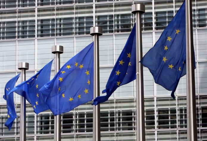 Σειρά προγραμμάτων διασυνοριακής συνεργασίας συνολικού ύψους ενός δισ. ευρώ ενέκρινε η Κομισιόν Σειρά προγραμμάτων διασυνοριακής συνεργασίας συνολικού ύψους ενός δισ. ευρώ ενέκρινε η Κομισιόν