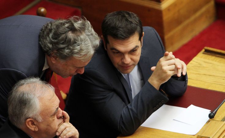 metopiki-sti-vouli-gia-to-asfalistiko-poies-allages-gia-tous-agrotes-exetazei-to-maximou-13802