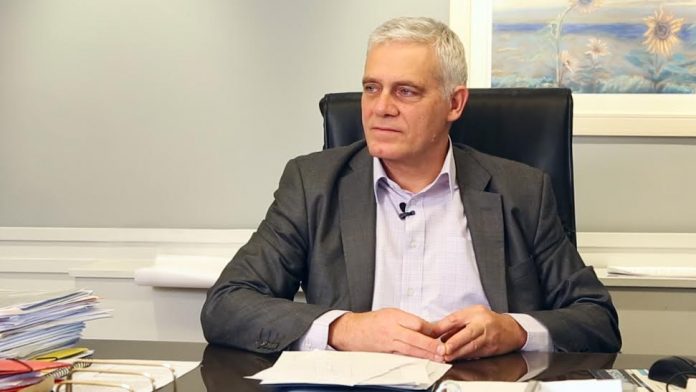 Γ. Τσιρώνης: Δεν μπορούμε να κατεβάσουμε ρολά στις επενδύσεις Γ. Τσιρώνης: Δεν μπορούμε να κατεβάσουμε ρολά στις επενδύσεις