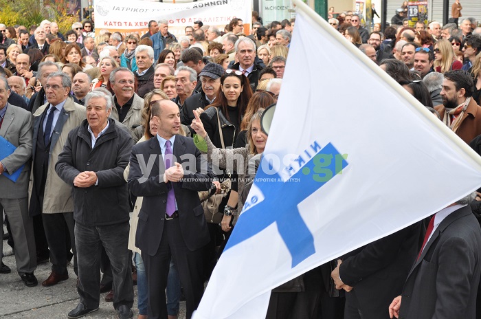 Οι γραβάτες… άδουν!