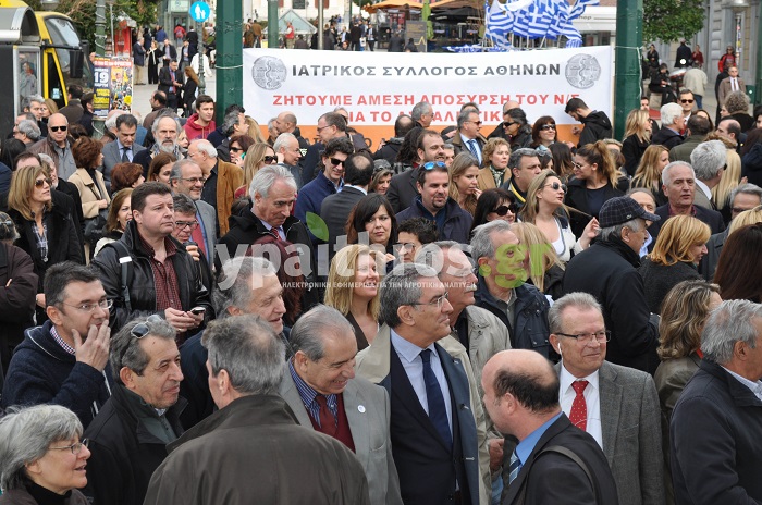 Οι γραβάτες… άδουν!