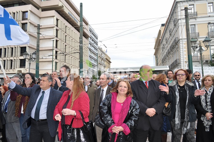 Οι γραβάτες… άδουν!