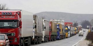 Κυκλοφοριακό μπλακ άουτ μετά την απόφαση των αγροτών να κλείσουν και την ΕΟ Λάρισας-Κοζάνης