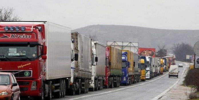 Κυκλοφοριακό μπλακ άουτ μετά την απόφαση των αγροτών να κλείσουν και την ΕΟ Λάρισας-Κοζάνης Κυκλοφοριακό μπλακ άουτ μετά την απόφαση των αγροτών να κλείσουν και την ΕΟ Λάρισας-Κοζάνης