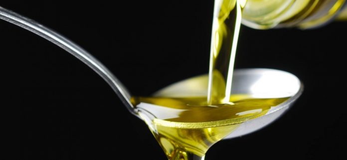 Τιμή ρεκόρ για το λάδι στην Έμπαρο Τιμή ρεκόρ για το λάδι στην Έμπαρο
