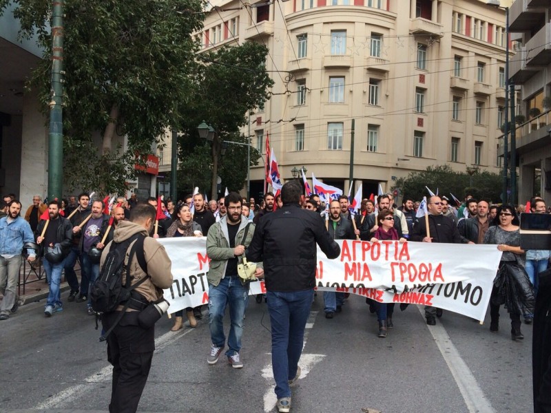 κόσμος στο Σύνταγμα