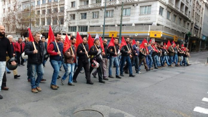 Μεγάλη συμμετοχή του ΠΑΜΕ στις αγροτικές κινητοποιήσεις του Σαββάτου Μεγάλη συμμετοχή του ΠΑΜΕ στις αγροτικές κινητοποιήσεις του Σαββάτου