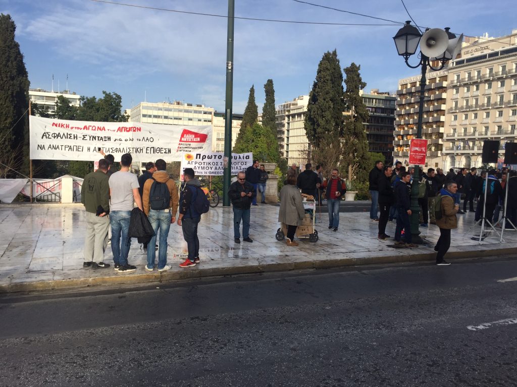 Από νωρίς οι αγρότες στο Σύνταγμα