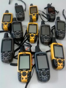 Ιδιαίτερη έμφαση δόθηκε στην οφιοειδή πορεία των ψεκαστικών συγκροτημάτων, ώστε να περνάει από όλα τα κτήματα και να μην παραμένουν εστίες δάκου