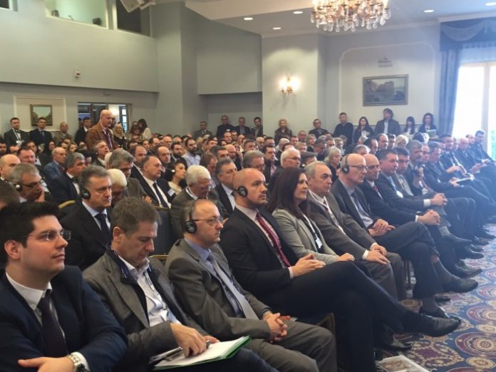 Διοργάνωση: 2ο Ελληνοσερβικό Επιχειρηματικό Φόρουμ Διοργάνωση: 2ο Ελληνοσερβικό Επιχειρηματικό Φόρουμ