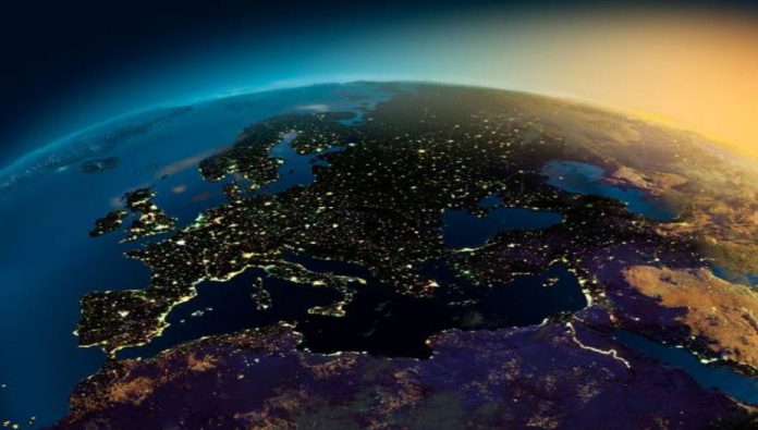 Ώρα της Γης: Το Σάββατο περισσότερες από 170 χώρες θα σβήσουν τα φώτα για μια ώρα Ώρα της Γης: Το Σάββατο περισσότερες από 170 χώρες θα σβήσουν τα φώτα για μια ώρα