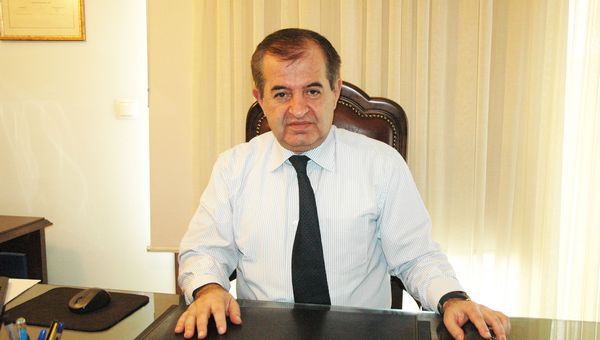 meiomenous-forologikous-syntelestes-gia-tin-am-th-zita-o-perifereiarchis-21200