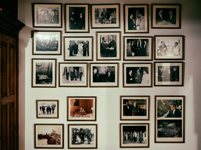 Στη σκιά της Ιστορίας που οδηγεί στο αύριο