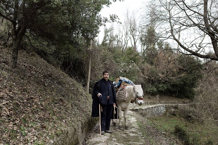 Στη σκιά της Ιστορίας που οδηγεί στο αύριο