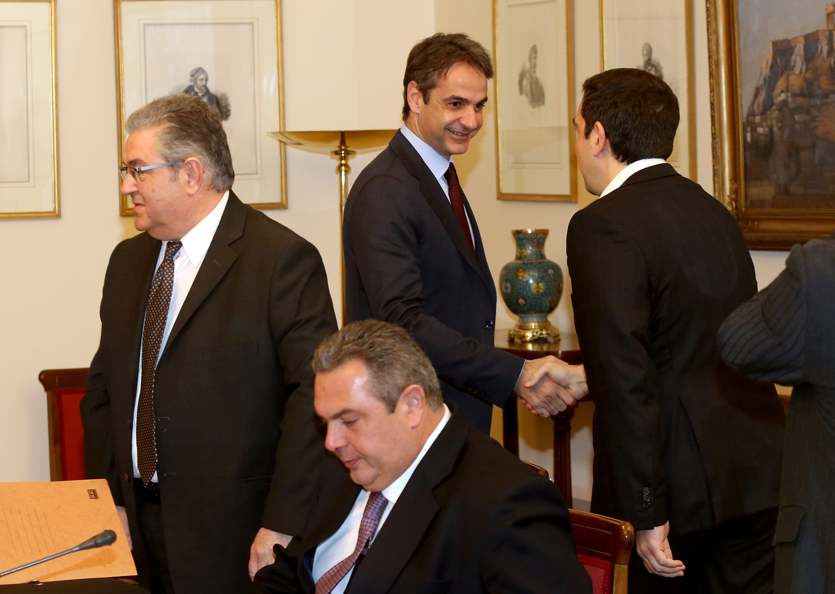 se-exelixi-to-symvoulio-ton-politikon-archigon-20543