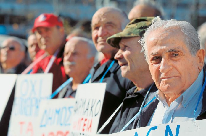 Την ερχόμενη Παρασκευή οι συντάξεις Απριλίου του ΟΓΑ