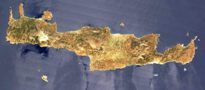 Έλληνες επιστήμονες μελετούν τους γεωλογικούς κινδύνους στην Κρήτη Έλληνες επιστήμονες μελετούν τους γεωλογικούς κινδύνους στην Κρήτη