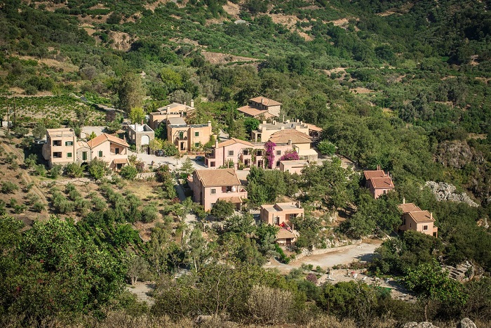 Ένα οικοτουριστικό χωριό στην αγκαλιά του Ψηλορείτη