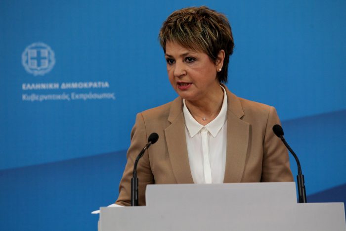 gerovasili-kleinei-o-favlos-kyklos-tis-avevaiotitas-30018