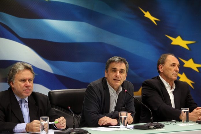 Τσακαλώτος: Η κυβέρνηση θα αποφασίσει πως θα επιτευχθούν οι στόχοι του μνημονίου Τσακαλώτος: Η κυβέρνηση θα αποφασίσει πως θα επιτευχθούν οι στόχοι του μνημονίου