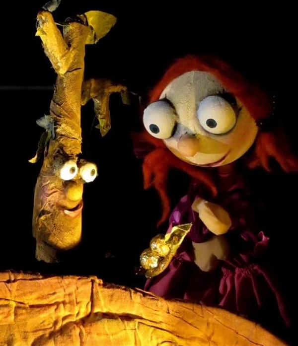 Λάρισα: Ο μαγικός κόσμος της κούκλας