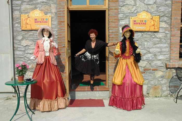 Λάρισα: Ο μαγικός κόσμος της κούκλας