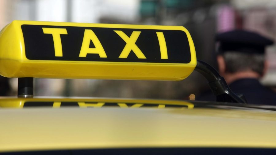 akinitopoiimena-avrio-ta-taxi-se-oli-ti-chora-27540