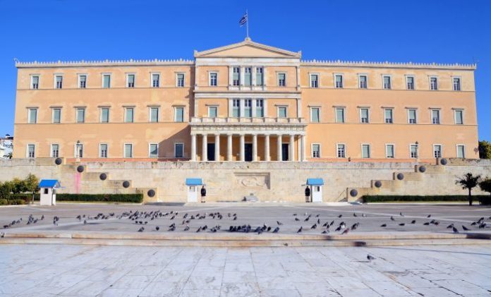 Συζήτηση για σύσταση εξεταστικής για δάνεια κομμάτων και ΜΜΕ Συζήτηση για σύσταση εξεταστικής για δάνεια κομμάτων και ΜΜΕ