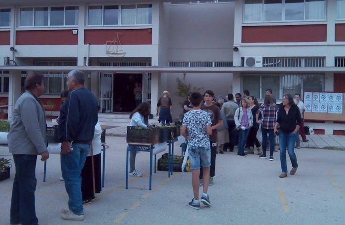 alexandroupoli-5-000-fyta-moirastikan-apo-tin-omada-peliti-32419