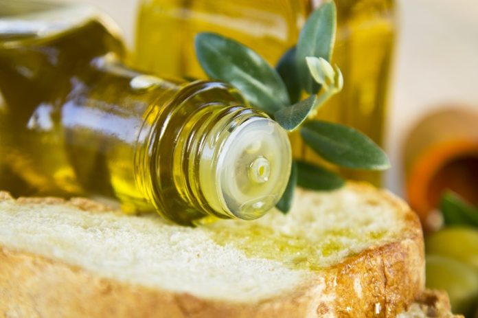 Ελαιόλαδο, φρούτα και λαχανικά για να θωρακίσετε την υγεία σας Ελαιόλαδο, φρούτα και λαχανικά για να θωρακίσετε την υγεία σας