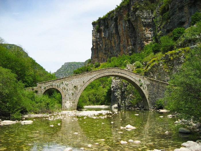 Το γεφύρι του Μίσιου στο «Γκραντ Κάνιον» της Ελλάδας