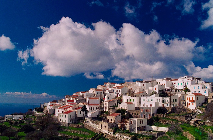 nisyros tis lavas kai tou pelagos