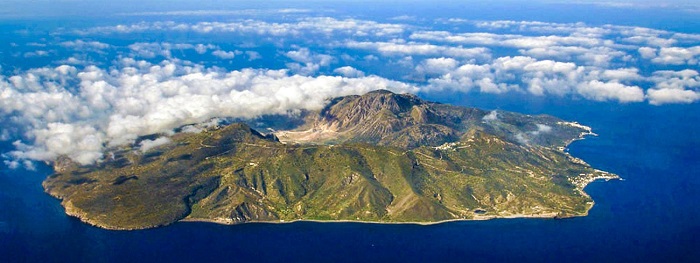 Νίσυρος …της λάβας και του πελάγους