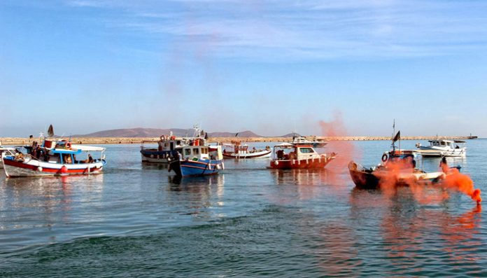 SOS εκπέμπουν οι επαγγελματίες αλιείς του Ηρακλείου SOS εκπέμπουν οι επαγγελματίες αλιείς του Ηρακλείου
