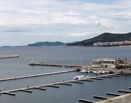 egkainiazontai-oi-plotes-exedres-stin-kavala-37522