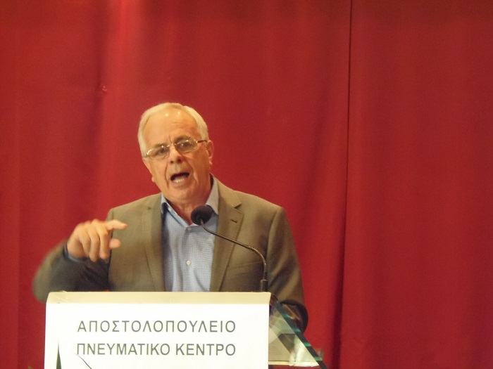 Τσιοτίνας σε Αποστόλου: Οι Νόμοι απαιτούν τη συναίνεση των αγροτών και διάλογο