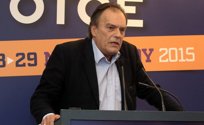 Α. Νεφελούδης: Δεν τίθεται ζήτημα 13ου και 14ου μισθού Α. Νεφελούδης: Δεν τίθεται ζήτημα 13ου και 14ου μισθού