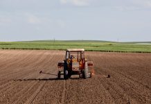 Ραβασάκια σε 12.000 αγρότες για το πακέτο Χατζηγάκη