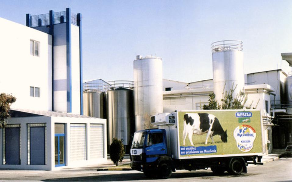 delta-polisi-kai-metavivasi-posostou-432-tis-mevgal-stin-oikogeneia-chatzakou-35480