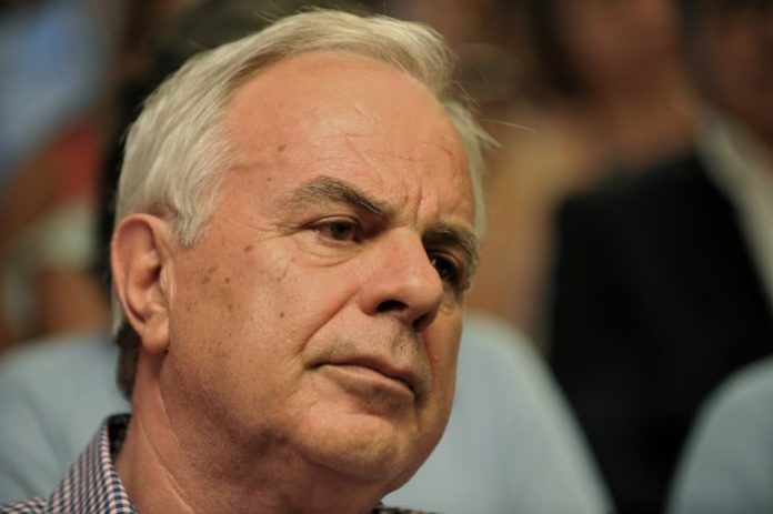 Επίσκεψη Β. Αποστόλου στην Λάρισα Επίσκεψη Β. Αποστόλου στην Λάρισα