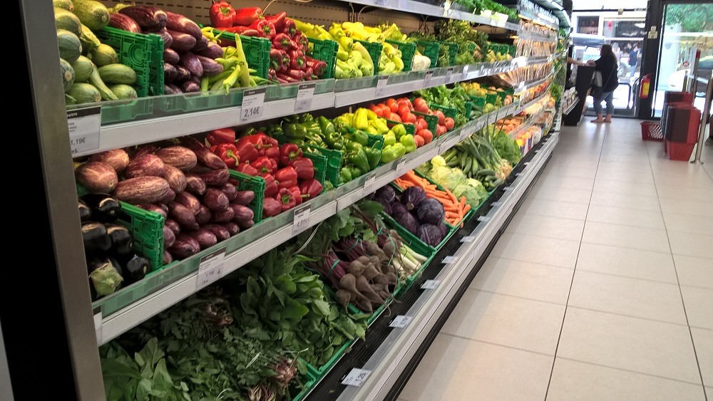 ielka-afxisi-tzirou-alla-kai-leitourgikou-kostous-gia-ta-souper-market-43799